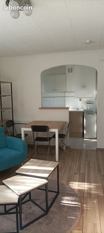 Appartement à louer, 27m², Hyères