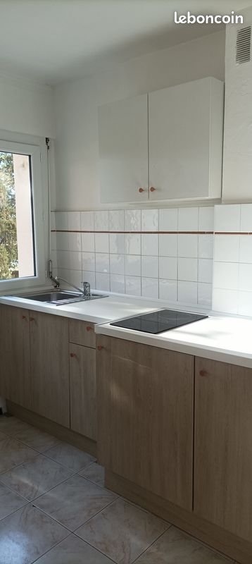 Appartement à louer, 27m², Hyères