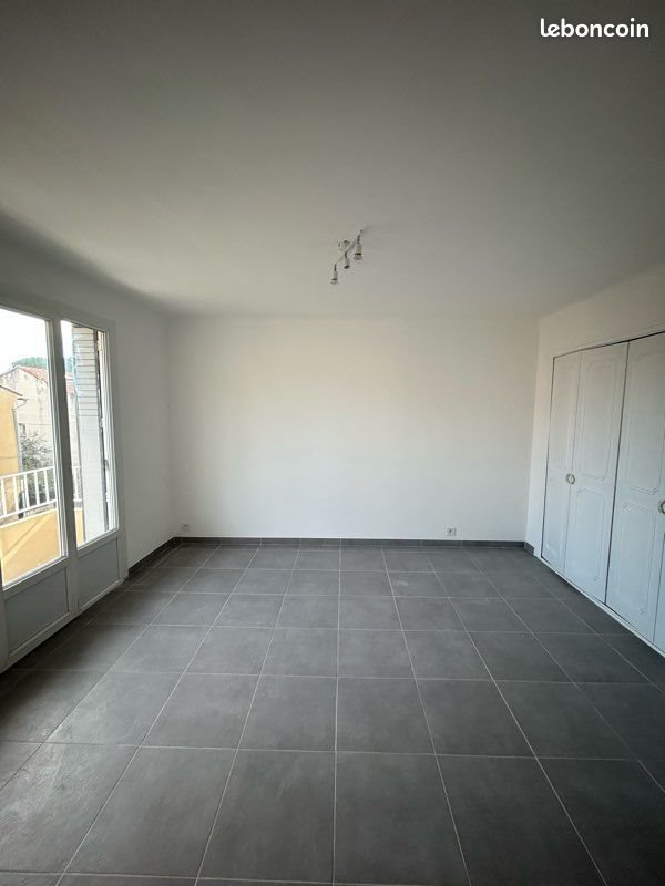 Appartement à louer, 25m², Carpentras