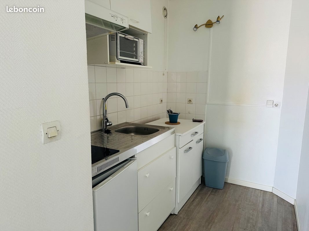 Appartement à louer, 25m², Niort