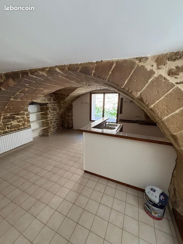 Maison à louer, 50m², Montaren-et-Saint-Médiers