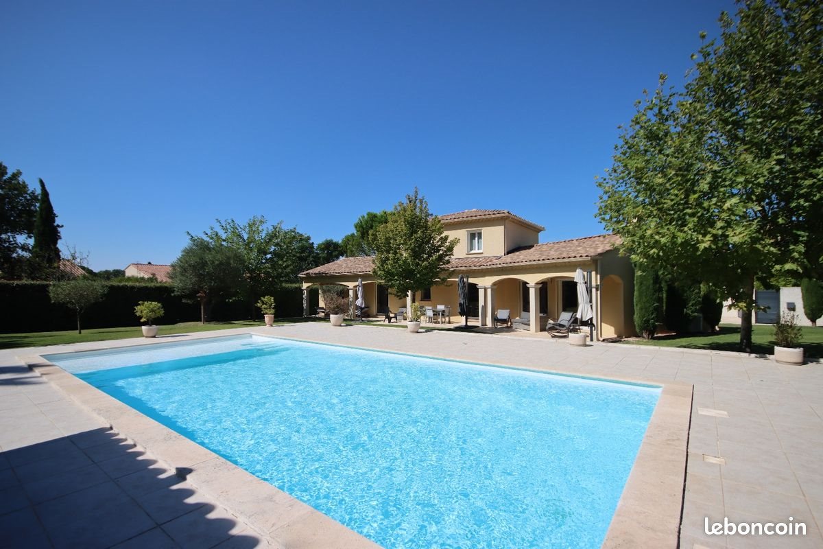 Maison à louer, 30m², Aubignan