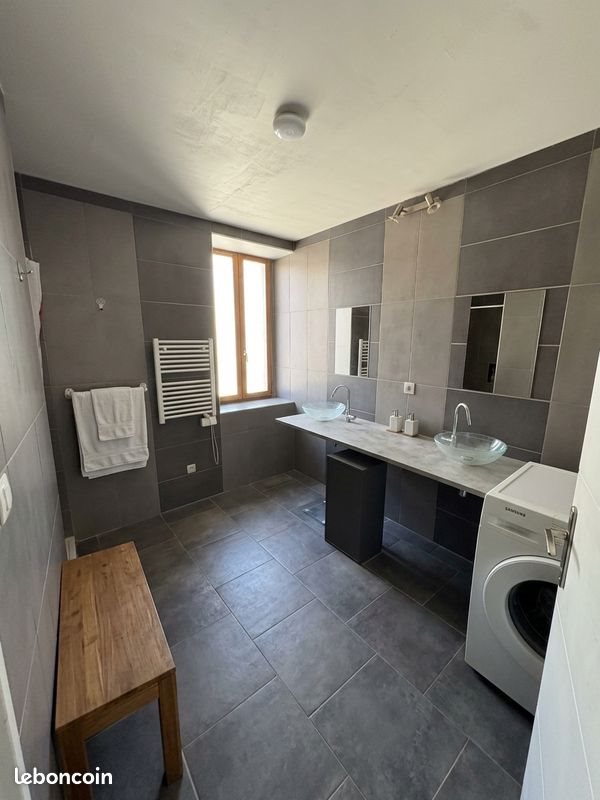 Appartement à louer, 85m², Hérépian