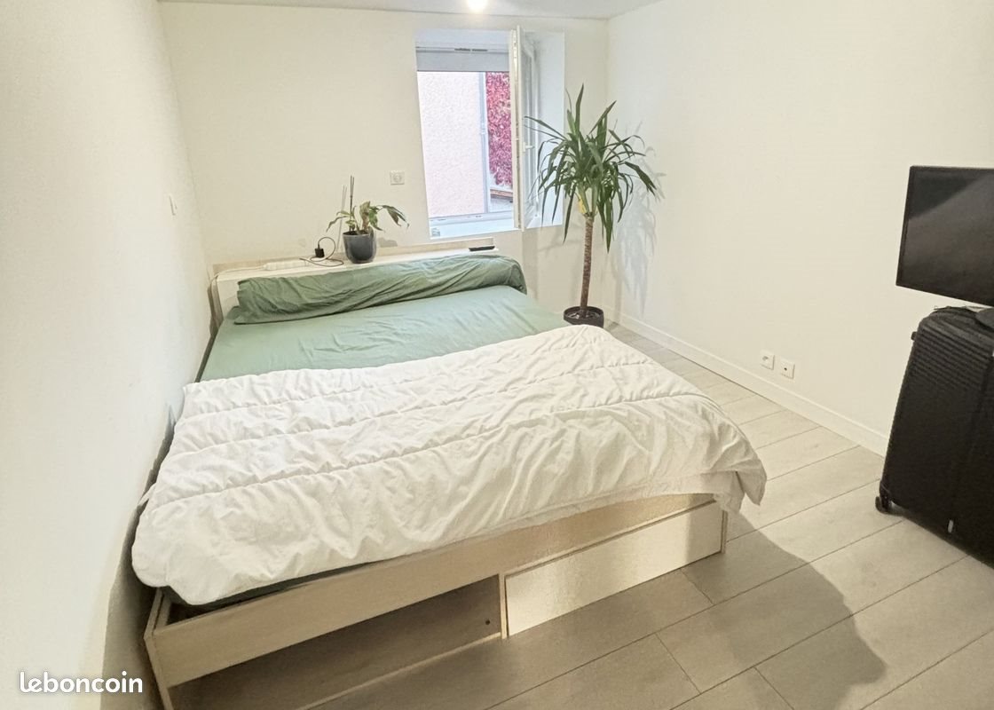 Maison à louer, 50m², Renaison