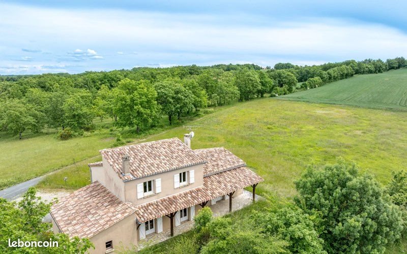 Maison à vendre, 137m², Lalbenque