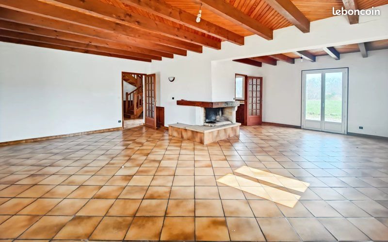Maison à vendre, 137m², Lalbenque