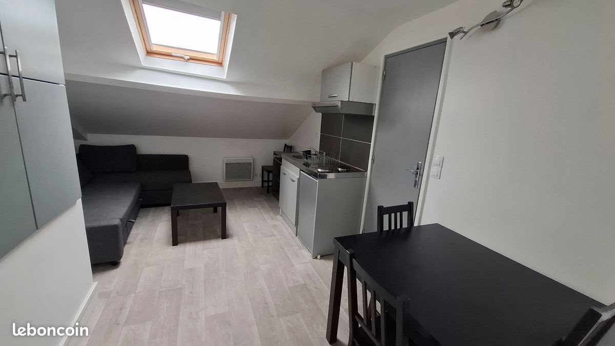 Appartement à louer, 26m², Reims
