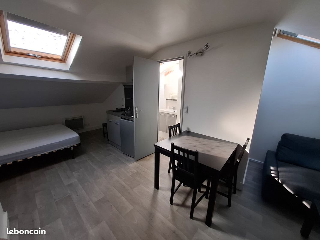 Appartement à louer, 26m², Reims