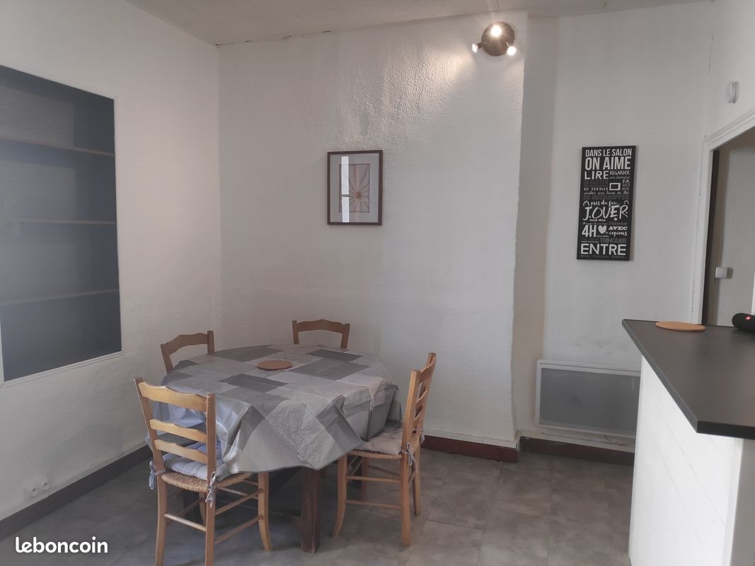 Appartement à louer, 23m², Nîmes