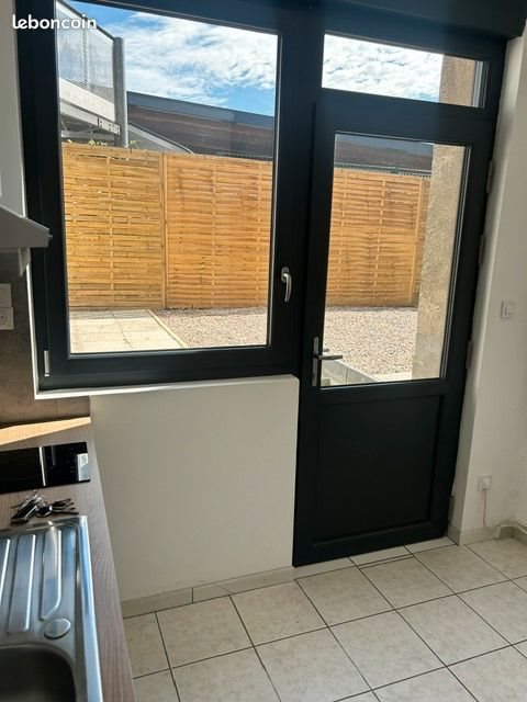 Appartement à louer, 25m², Hergnies