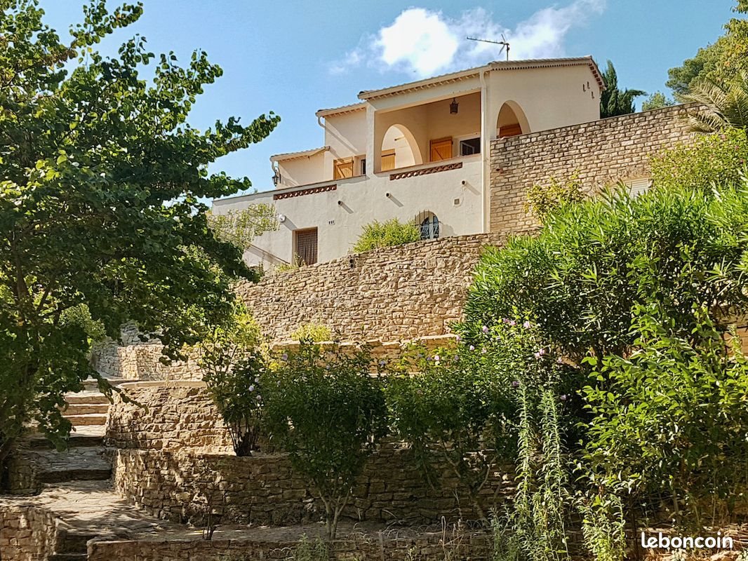 Maison à vendre, 147m², Salernes