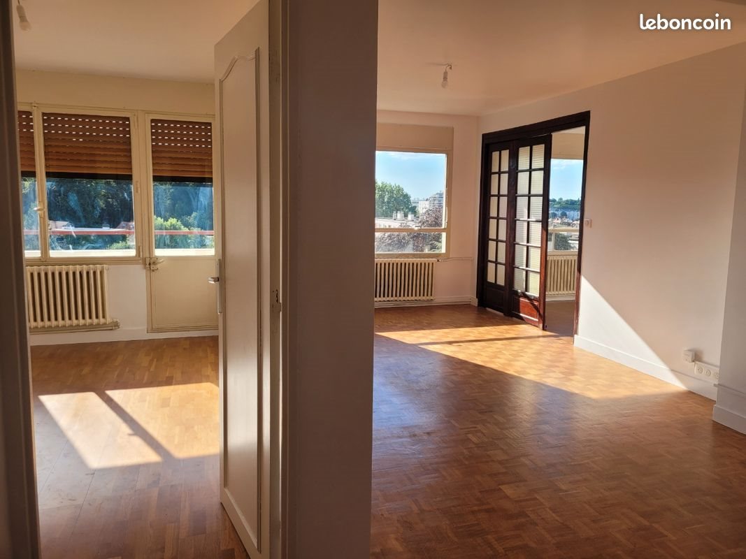 Appartement à louer, 74m², Versailles