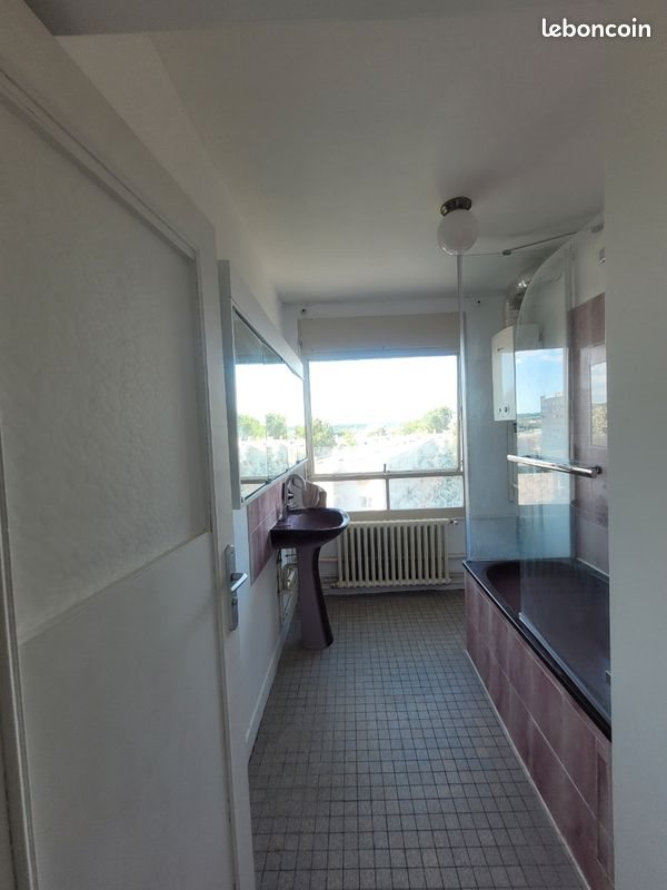 Appartement à louer, 74m², Versailles