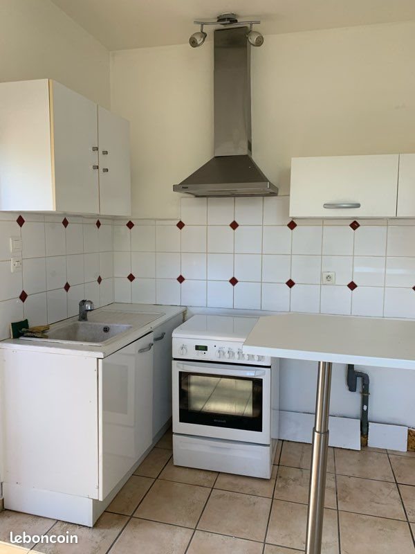 Appartement à louer, 30m², Marguerittes