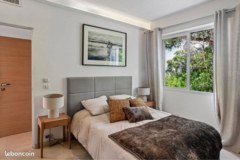 Appartement à louer, 80m², Vallauris