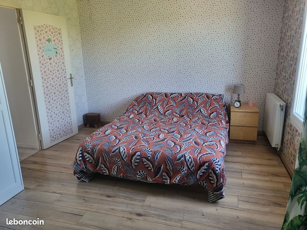 Maison à louer, 200m², Saulces-Monclin