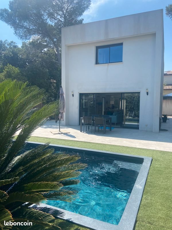 Maison à louer, 140m², Fréjus