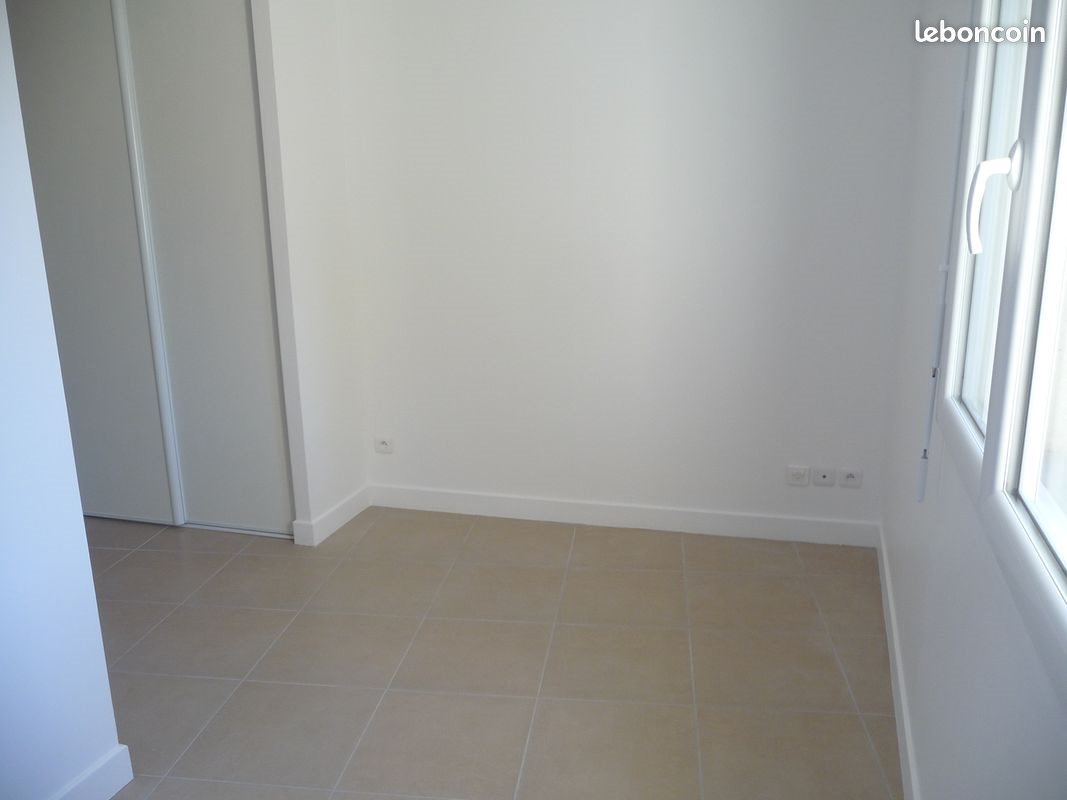 Appartement à louer, 16m², Vert