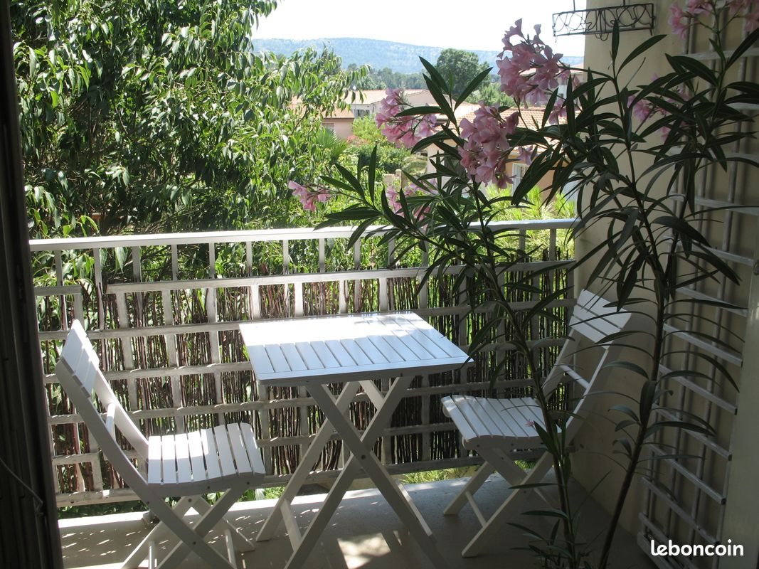 Appartement à louer, 53m², Aubagne