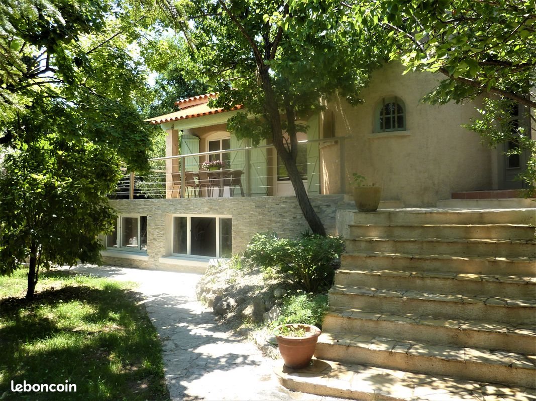 Maison à louer, 150m², Marseille 12ème