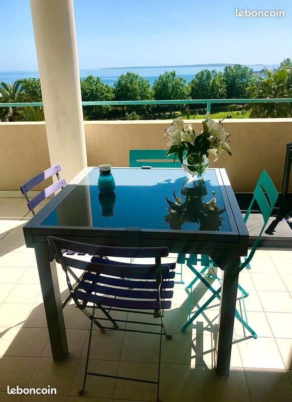 Appartement à louer, 34m², Antibes