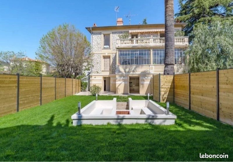Appartement à louer, 80m², Nice