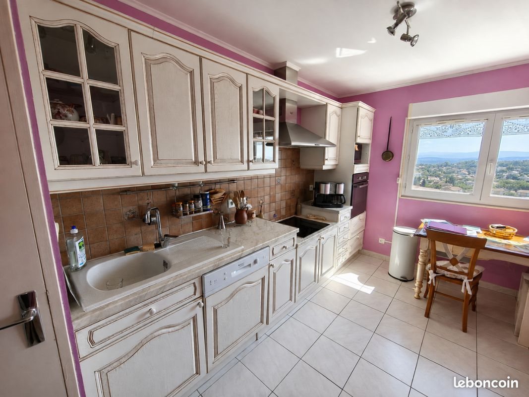 Appartement à louer, 66m², Villeneuve-lès-Avignon