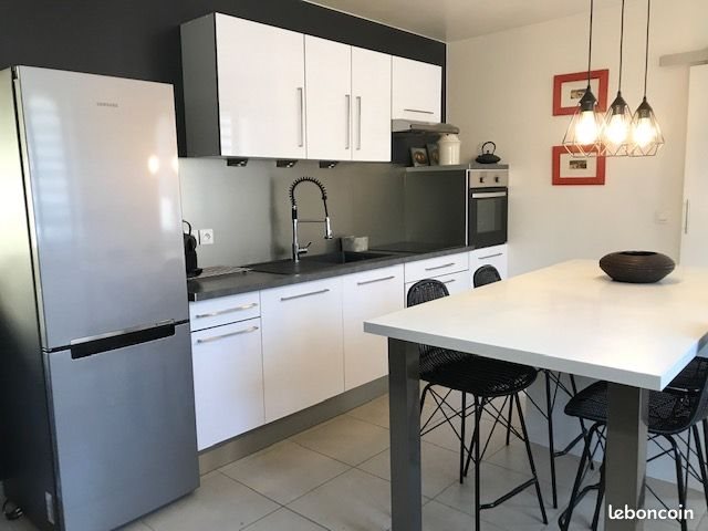 Appartement à vendre, 63m², Vaison-la-Romaine