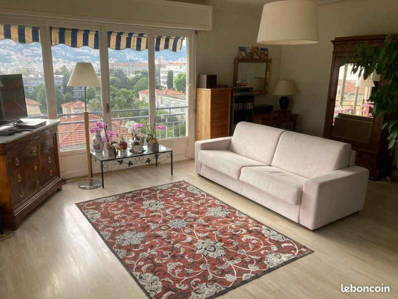 Appartement à louer, 70m², Nice