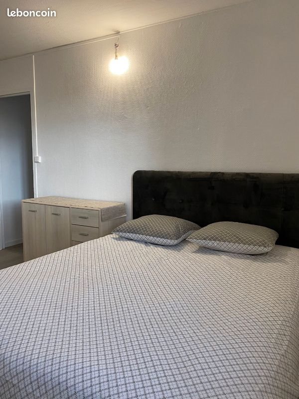 Appartement à louer, 35m², Stains