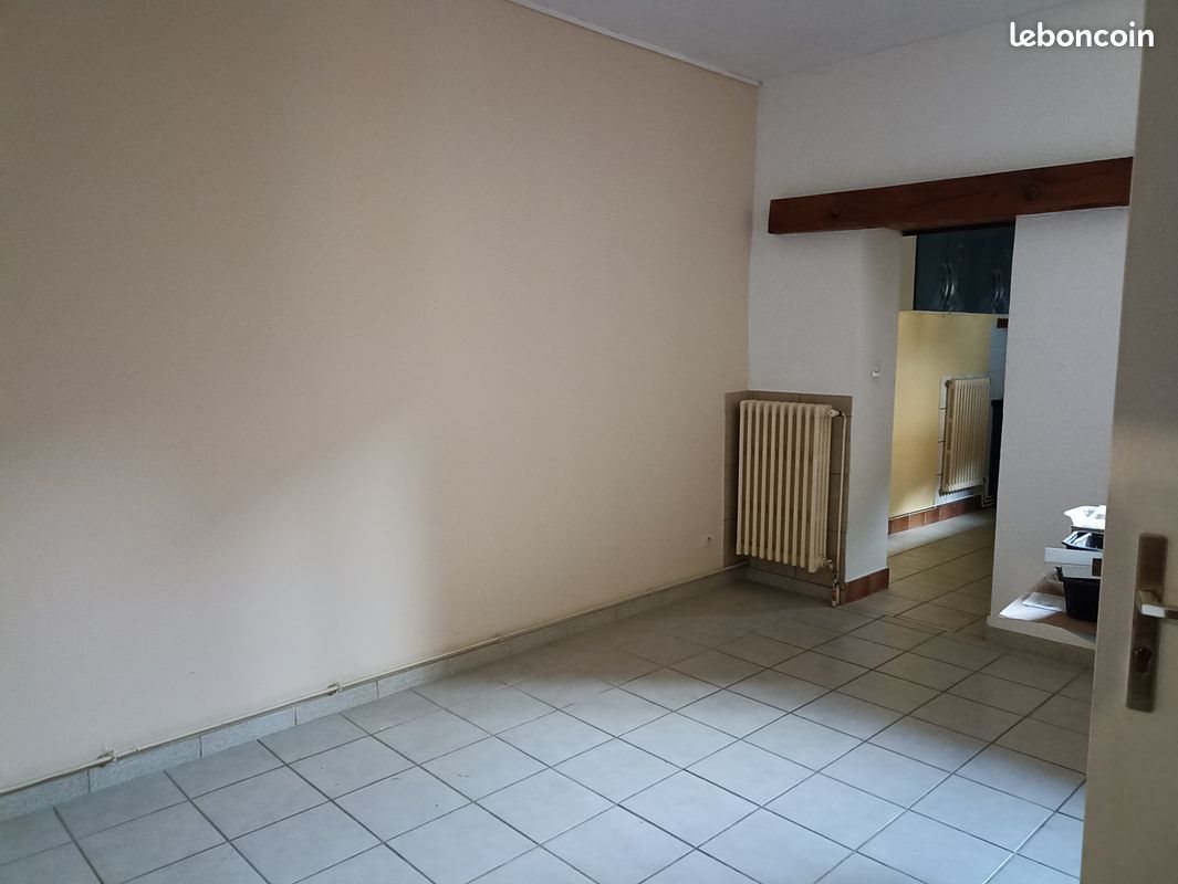 Appartement à louer, 37m², Moulins