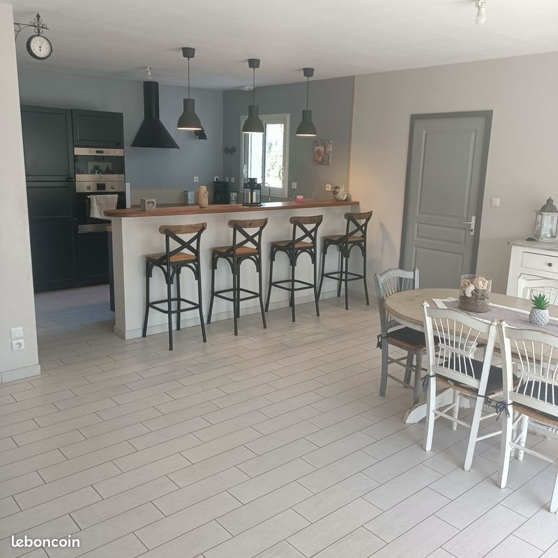 Maison à vendre, 128m², La Baume-de-Transit