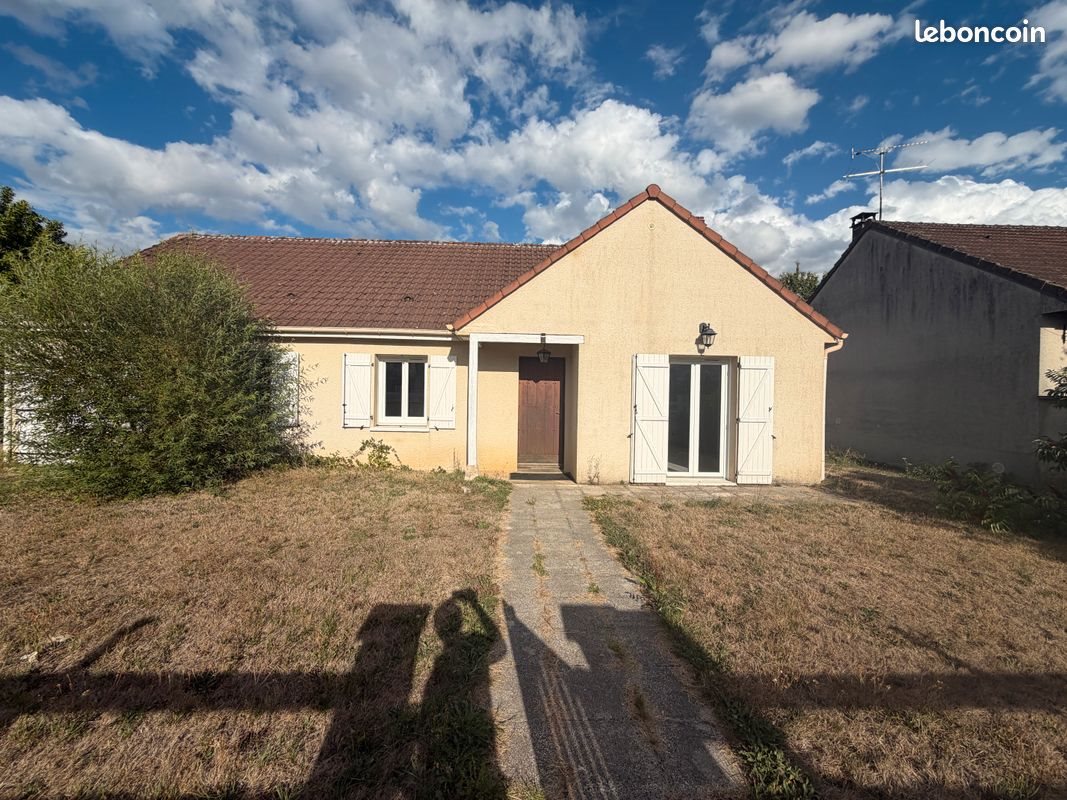 Maison à louer, 90m², Urzy