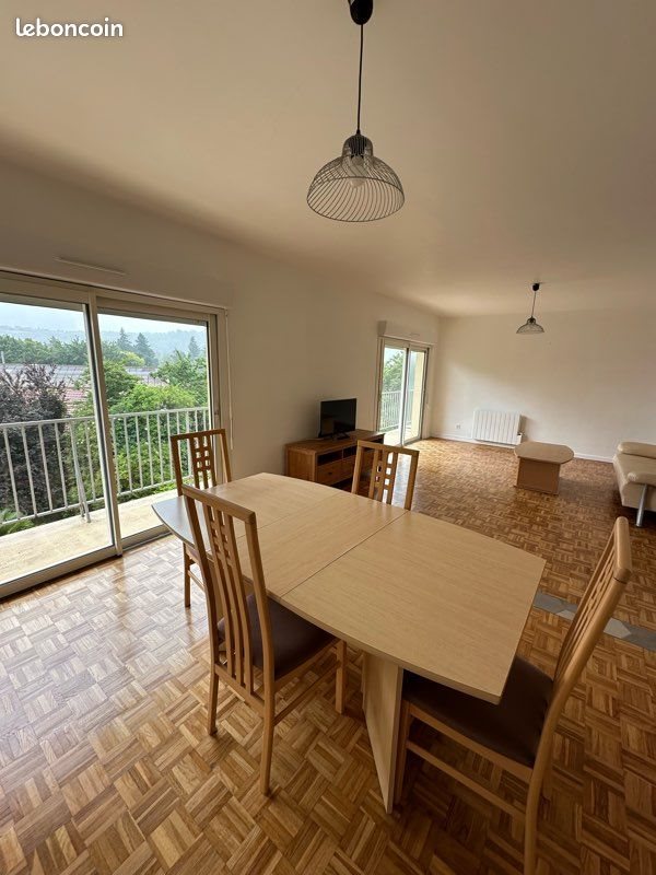 Appartement à louer, 75m², Billère