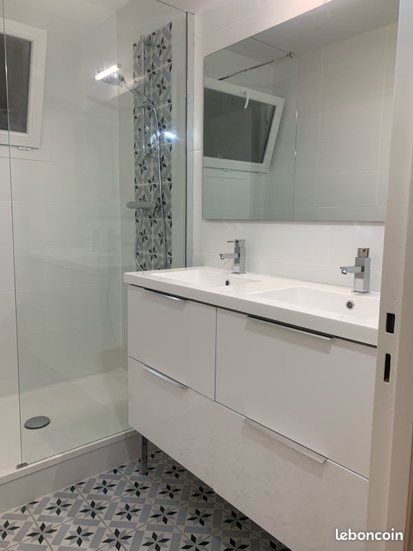 Appartement à louer, 75m², Billère
