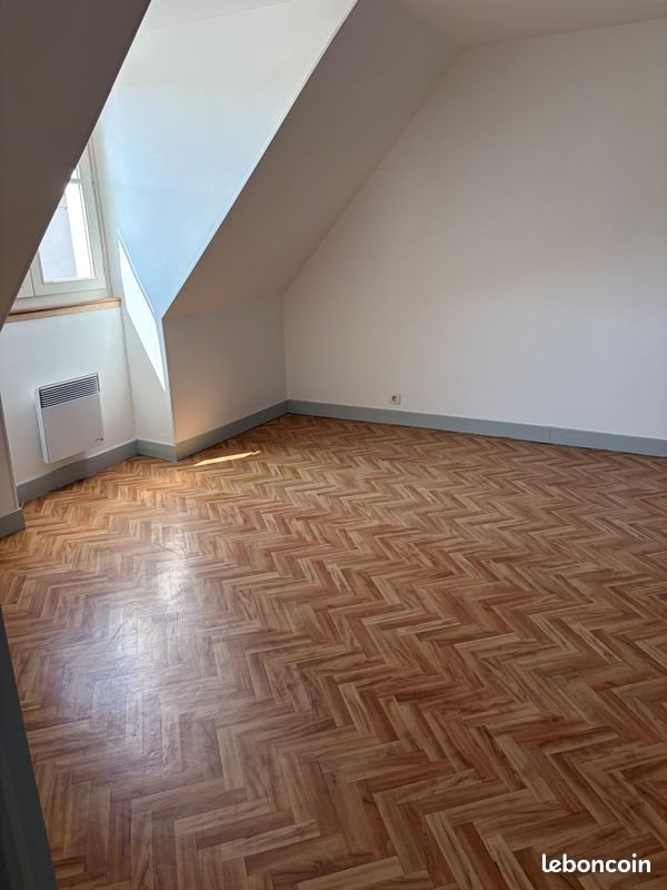 Appartement à louer, 101m², Joigny