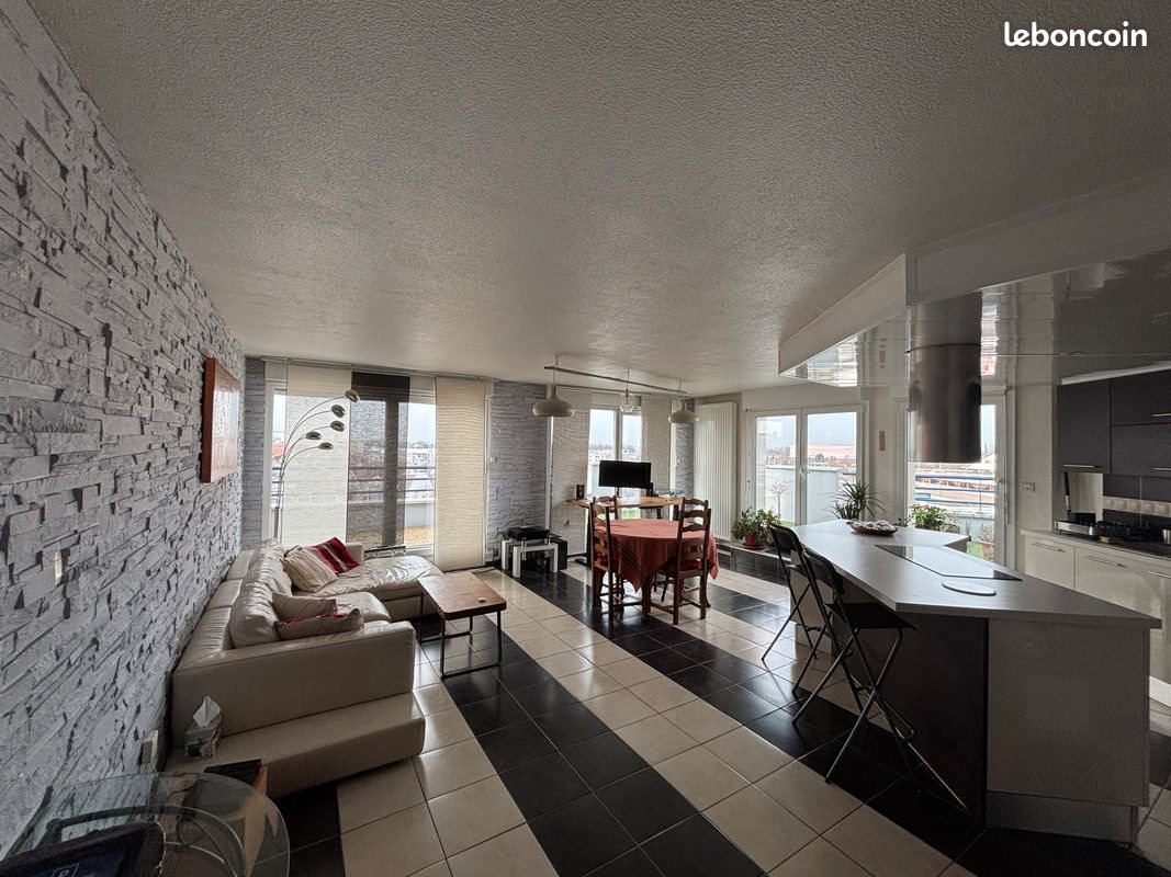 Appartement à louer, 86m², Strasbourg