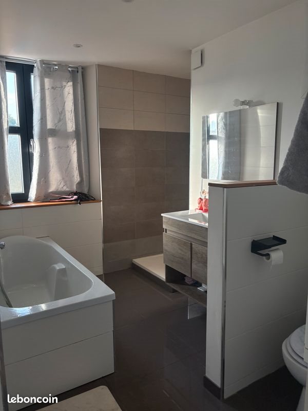 Appartement à louer, 97m², Saint-Marcellin