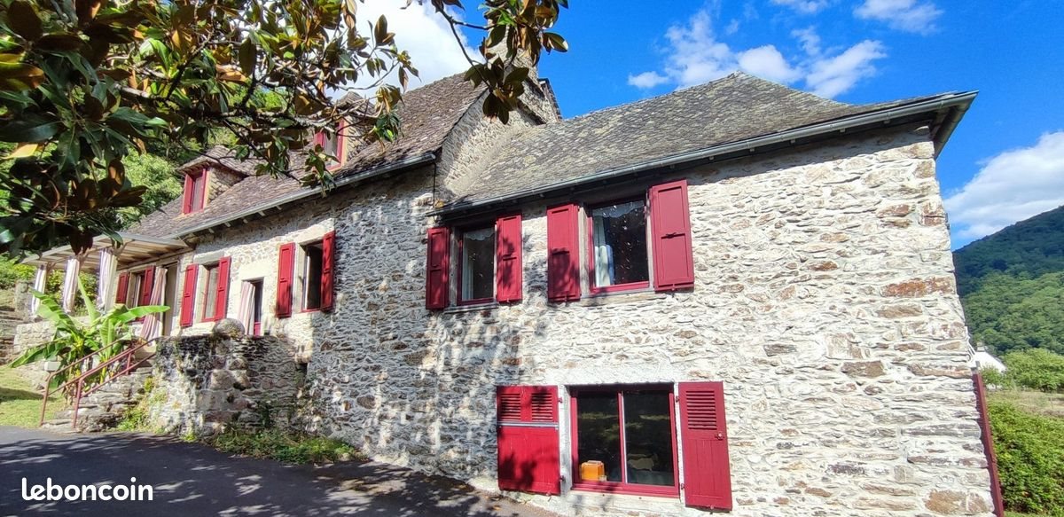 Maison à vendre, 139m², Soursac