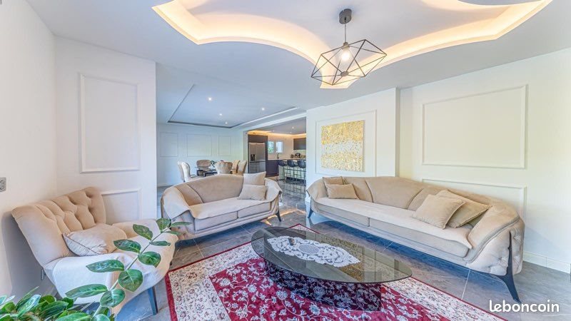 Maison à vendre, 300m², Aix-les-Bains