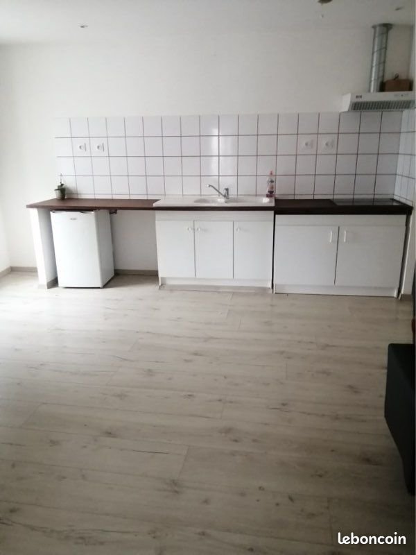 Appartement à louer, 52m², Montlieu-la-Garde