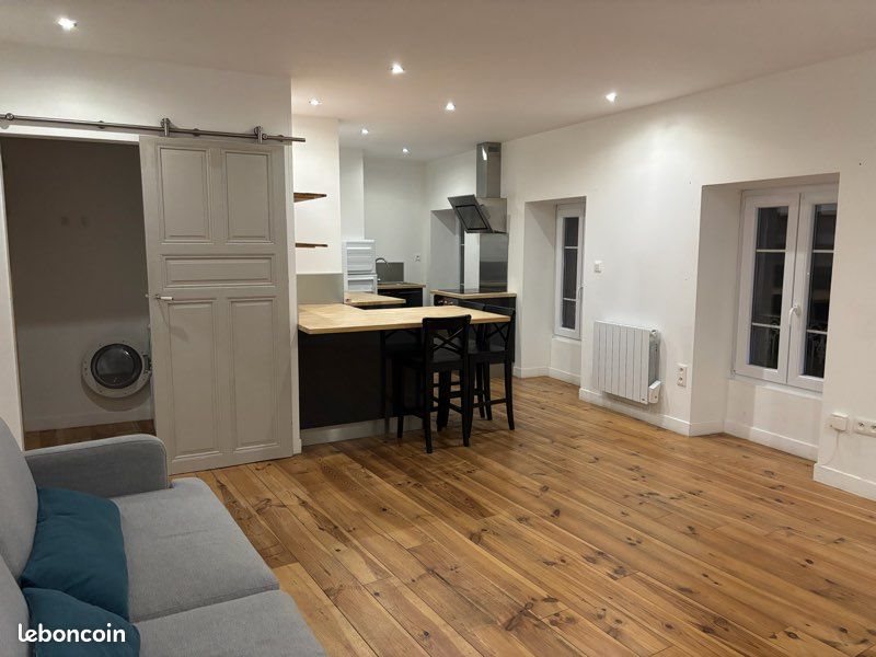 Appartement à louer, 65m², Castres