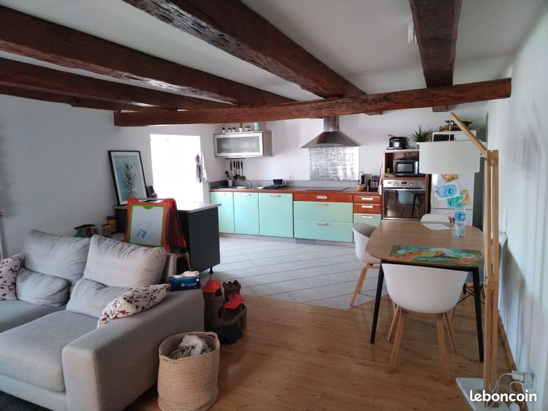 Appartement à louer, 85m², Hochstatt