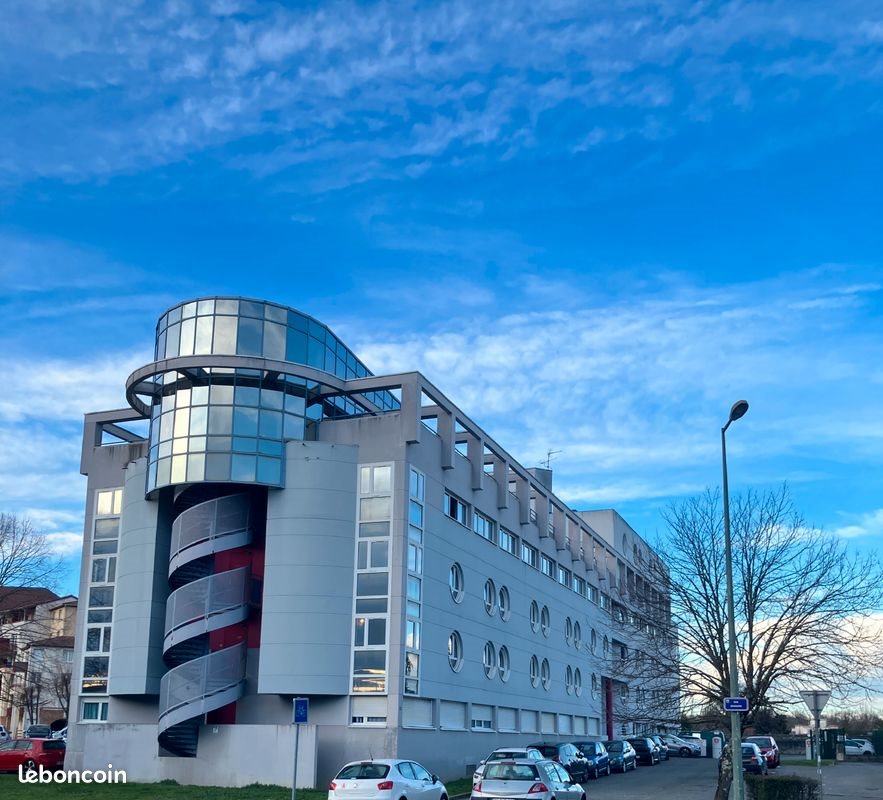 Appartement à louer, 18m², Pau