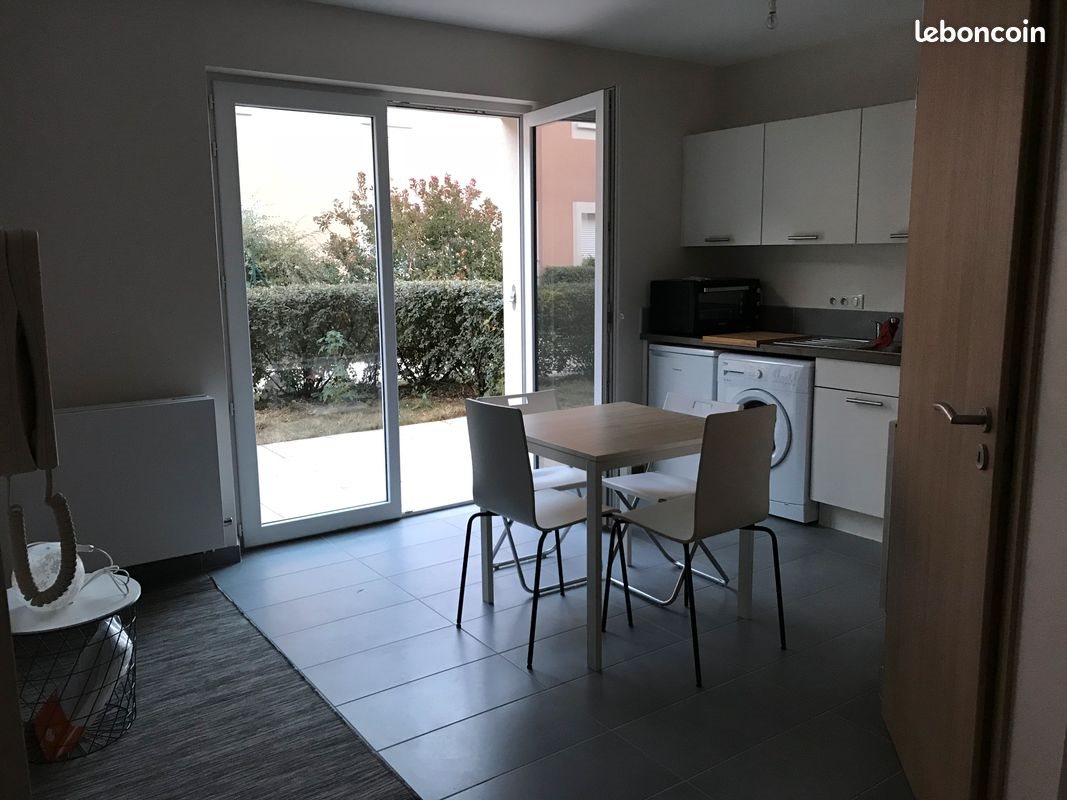 Appartement à louer, 25m², Péron