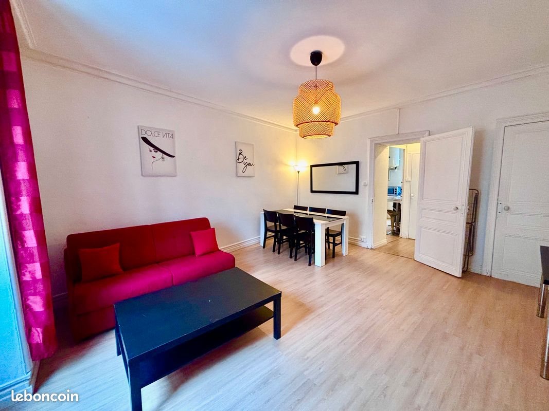 Appartement à louer, 45m², Nantes