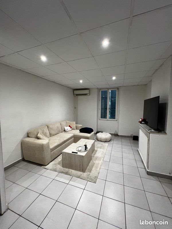 Appartement à louer, 51m², Marseille 11ème