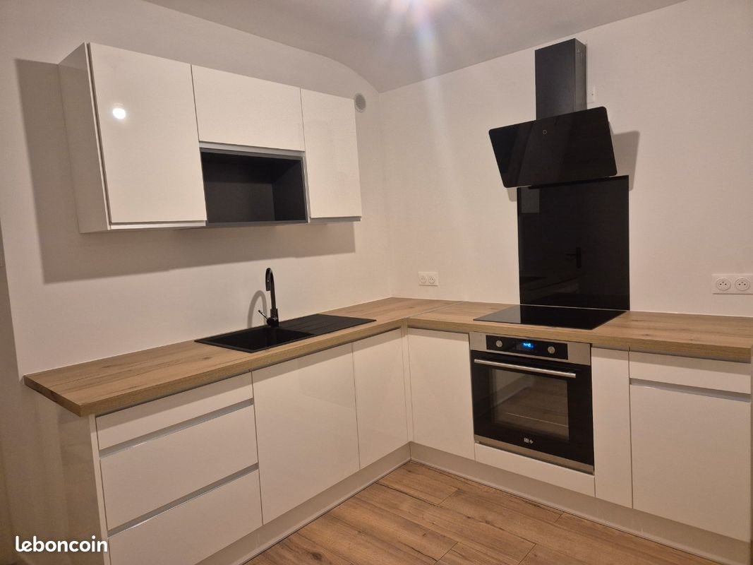 Appartement à louer, 48m², Albertville