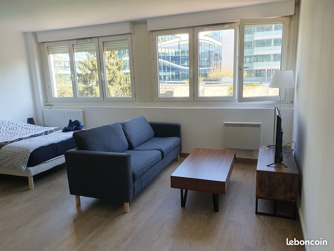 Appartement à louer, 35m², Courbevoie