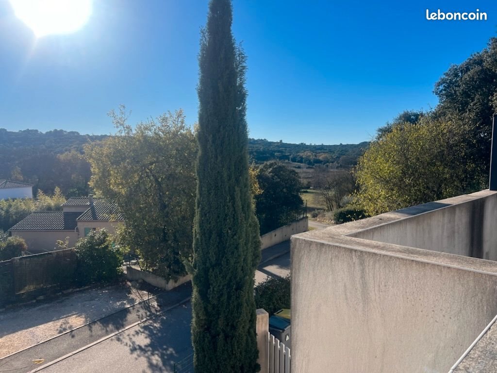 Maison à louer, 84m², Montpezat